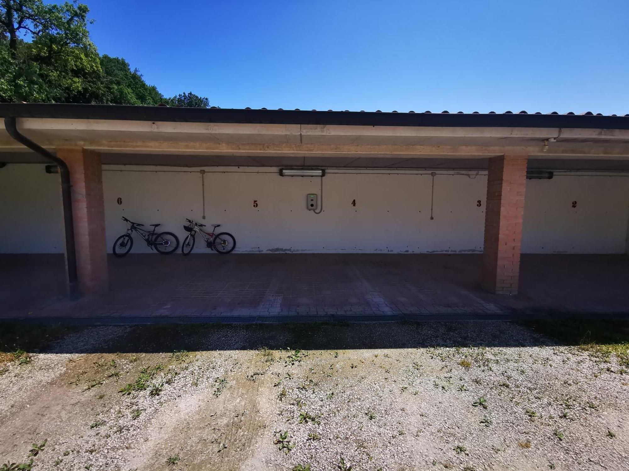 Casa Ghirlanda Con Piscina E Campo Da Tennis *