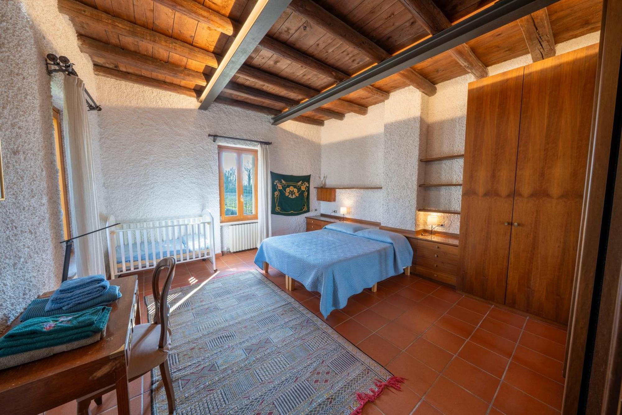 Casa Ghirlanda Con Piscina E Campo Da Tennis
